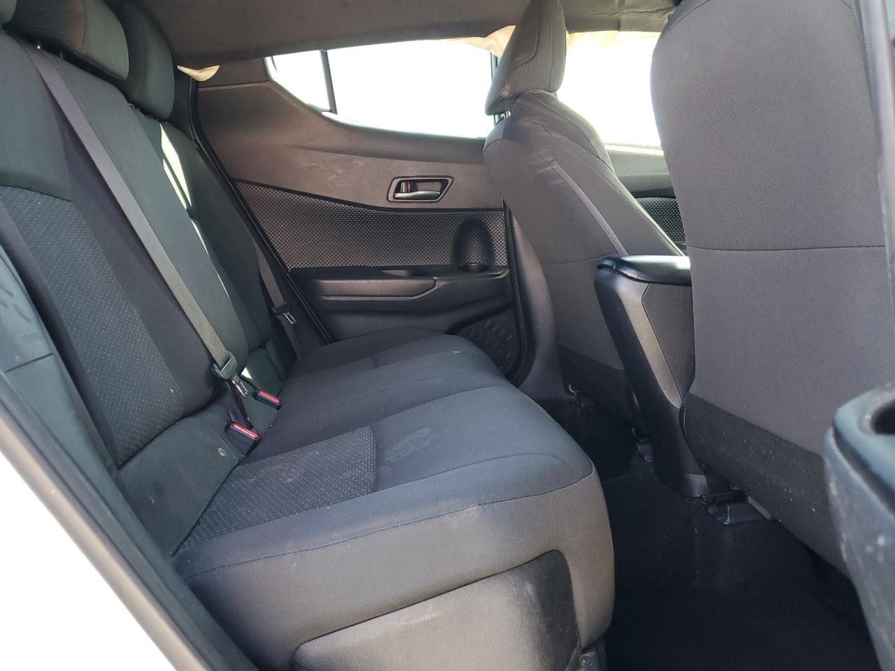 NMTKHMBX3JR023367 TOYOTA C-HR 2018