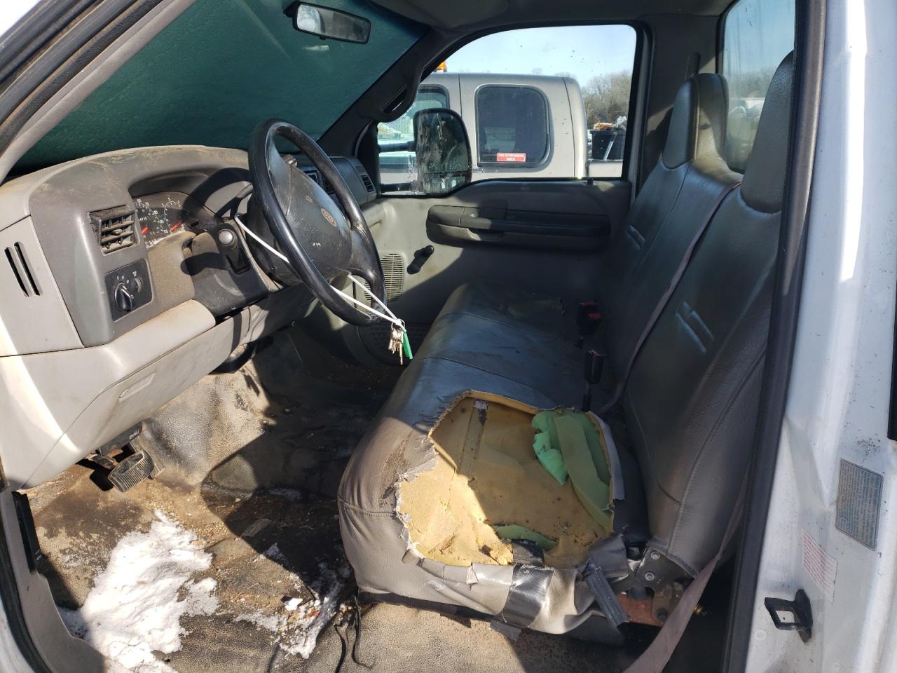 2000 Ford F350 - Image 7