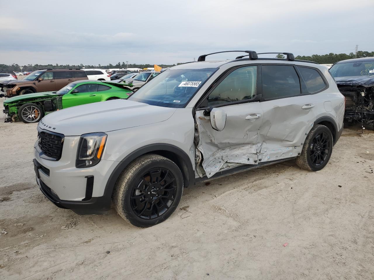 2022 Kia Telluride - Image 1