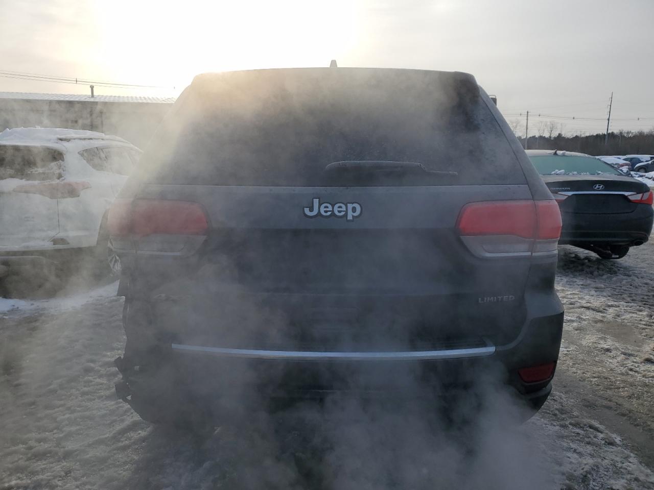 2015 Jeep Grand Cherokee - Image 6