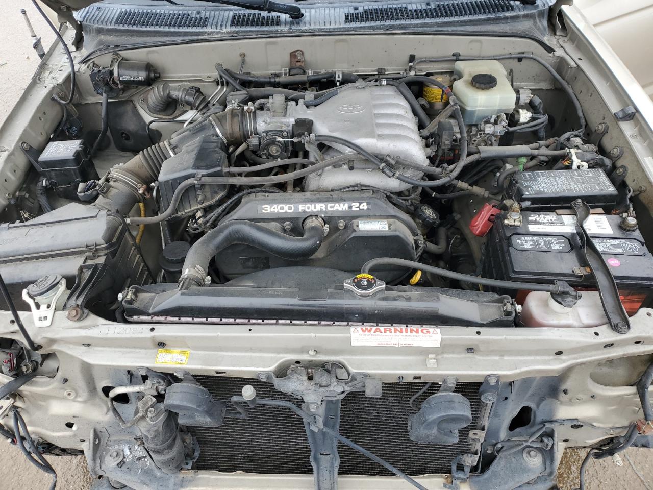 2001 Toyota 4Runner - Image 11