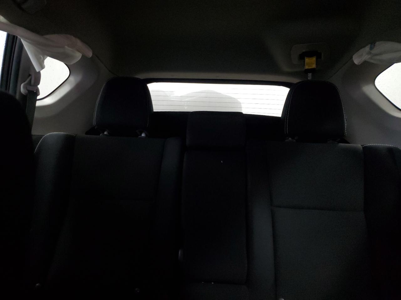 2018 Toyota RAV 4 - Image 10