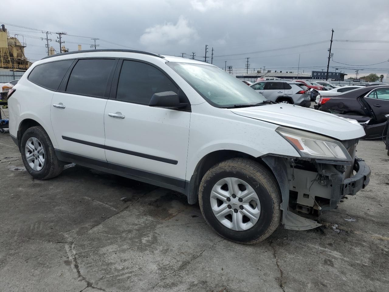 2017 Chevrolet Traverse - Image 4