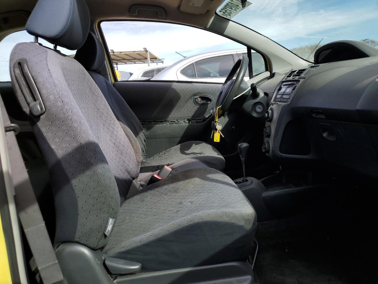 2009 Toyota Yaris - Image 7
