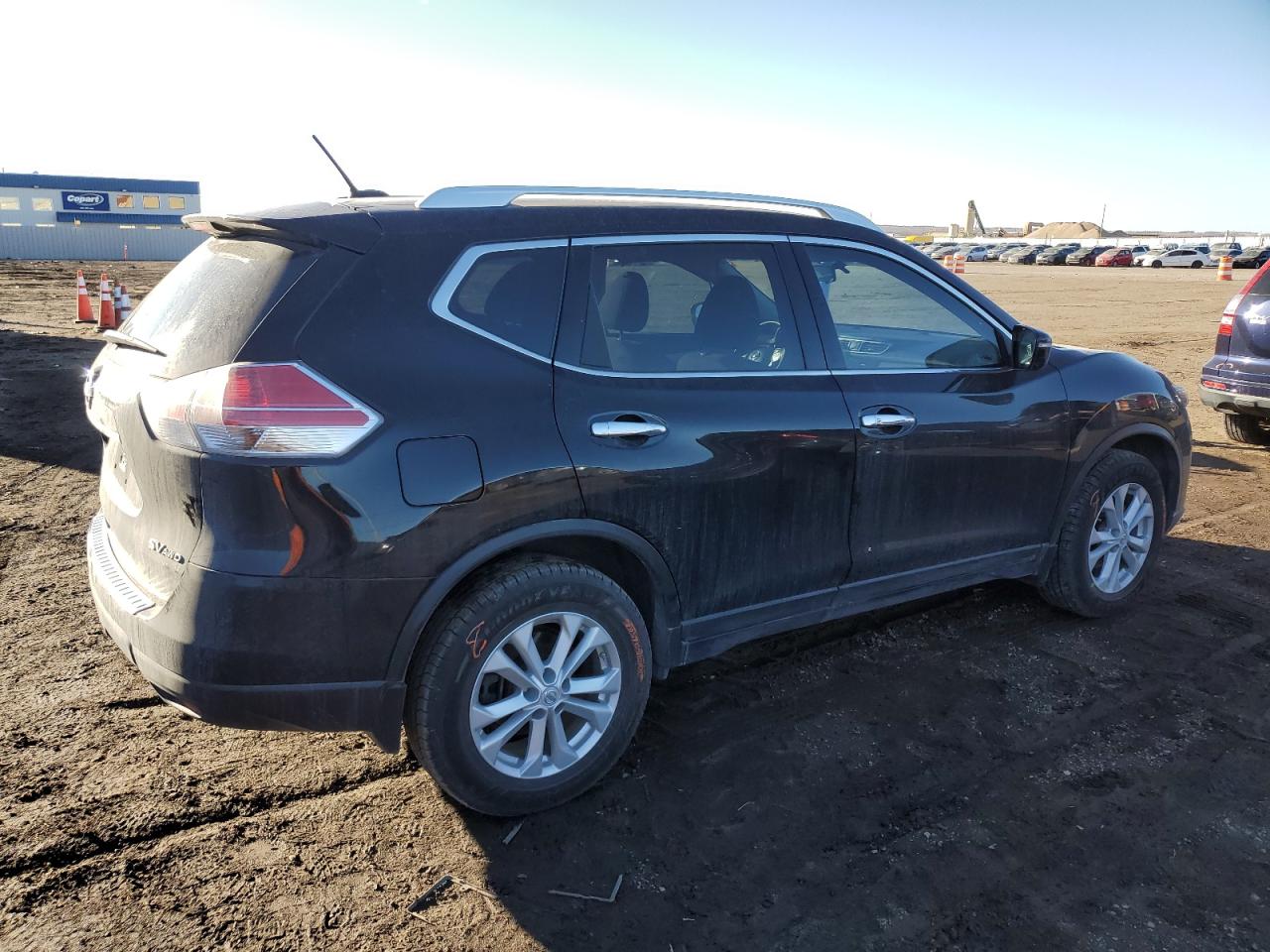 2015 Nissan Rogue - Image 3