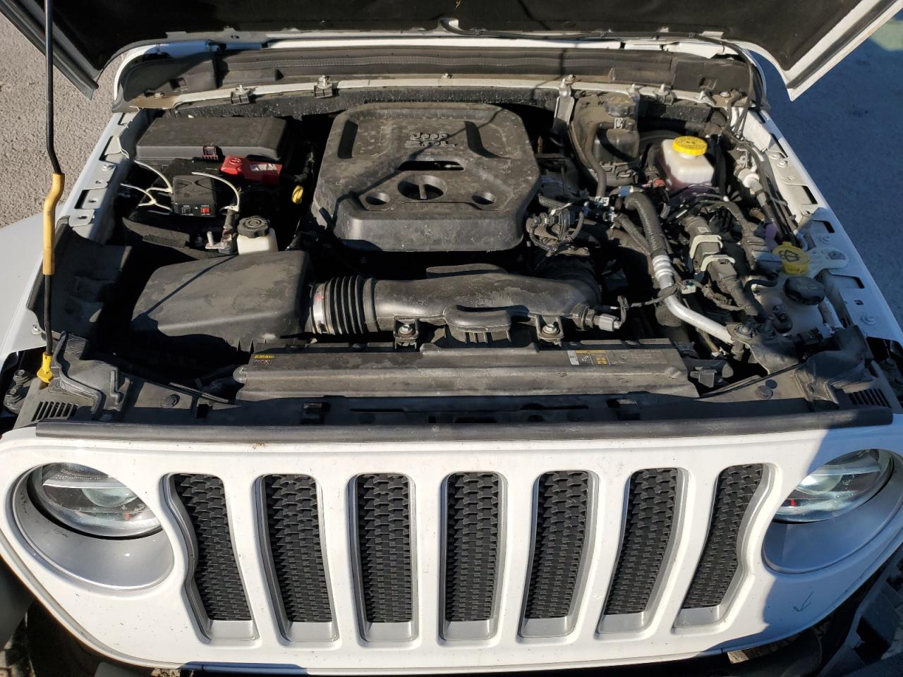 2020 Jeep Wrangler - Image 12