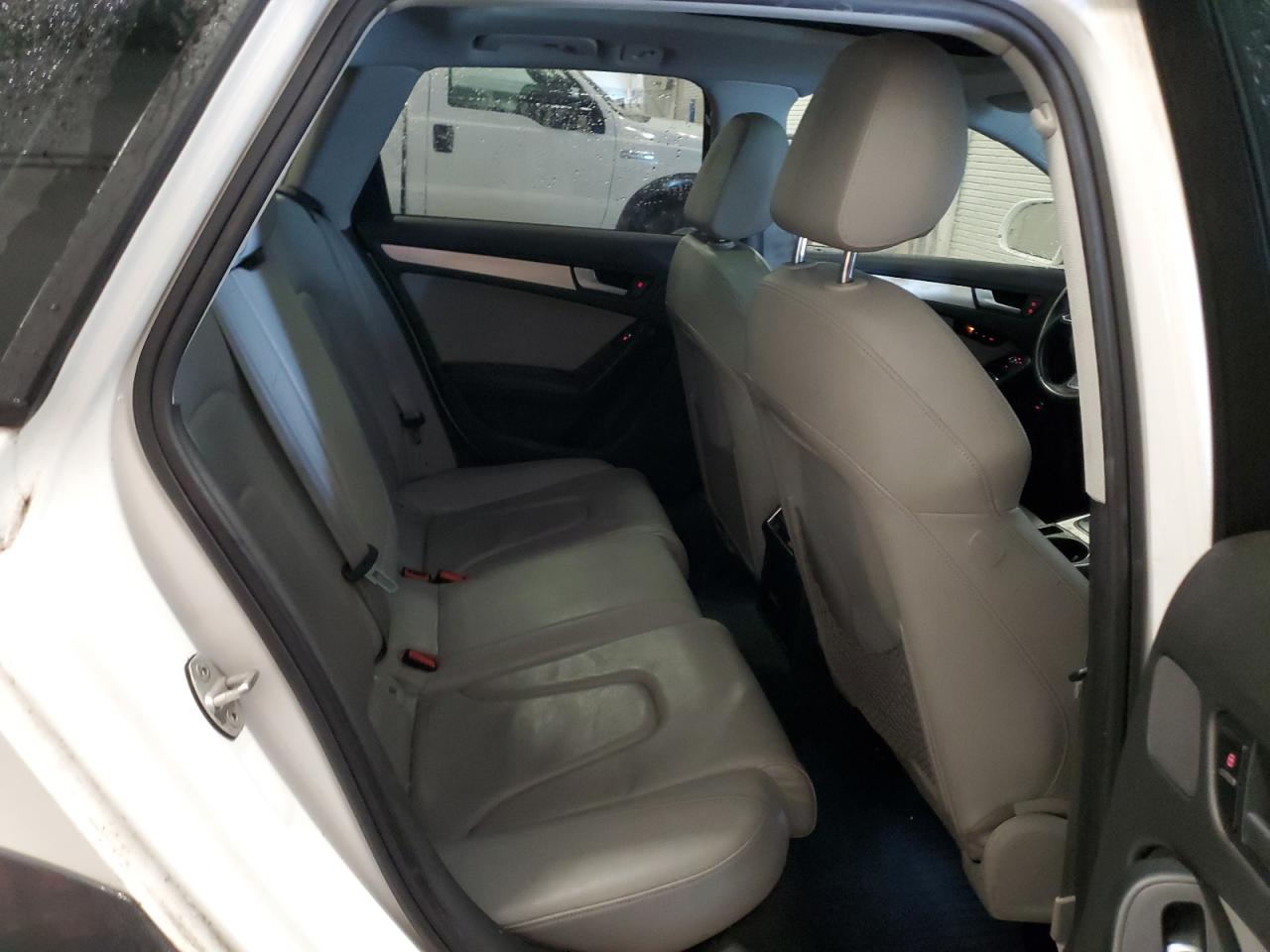 2013 Audi A4 - Image 10