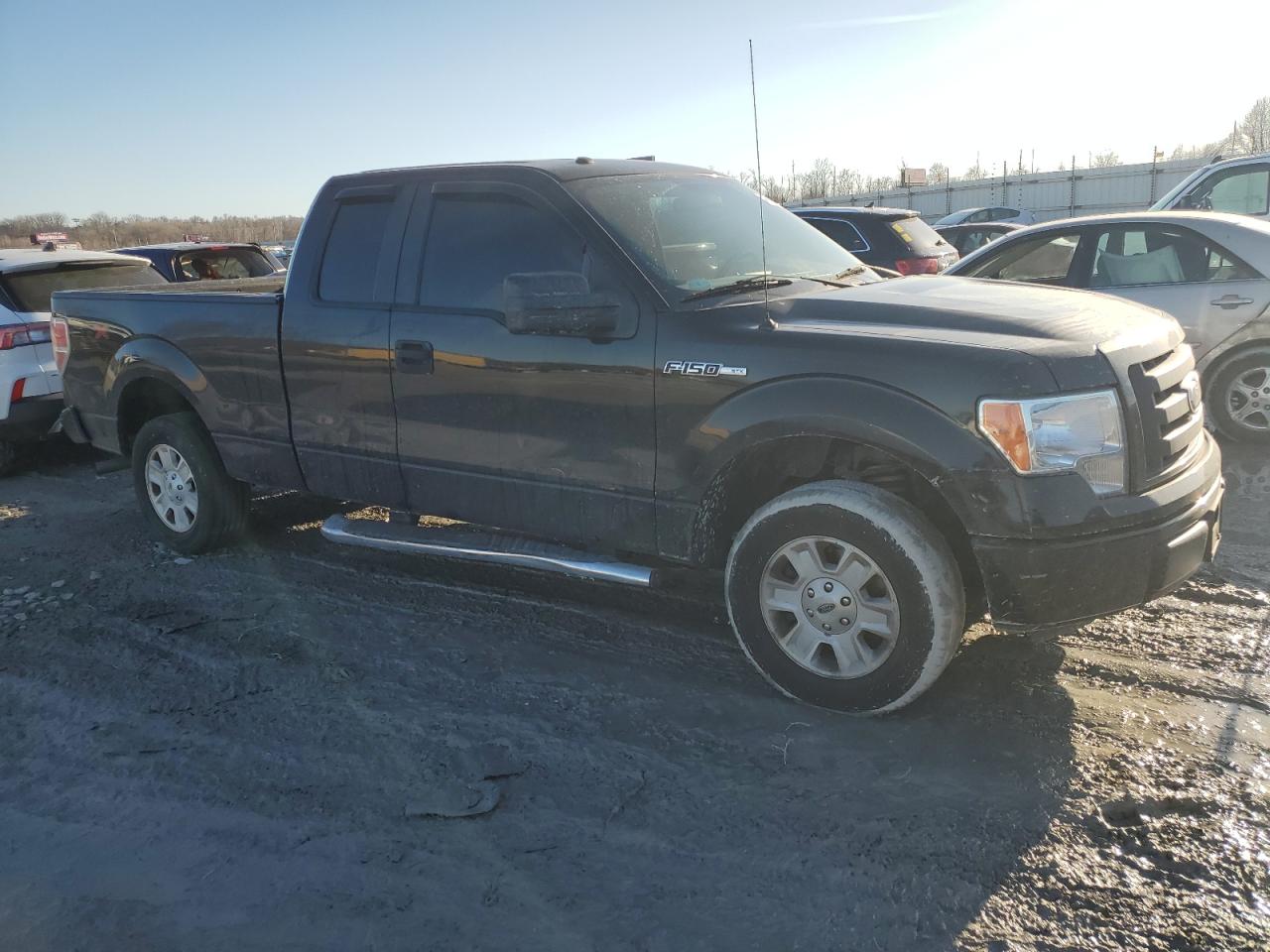 2011 Ford F-150 - Image 4