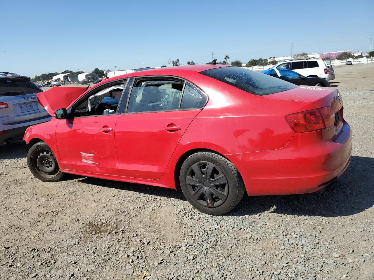 2014 Volkswagen Jetta - Image 2