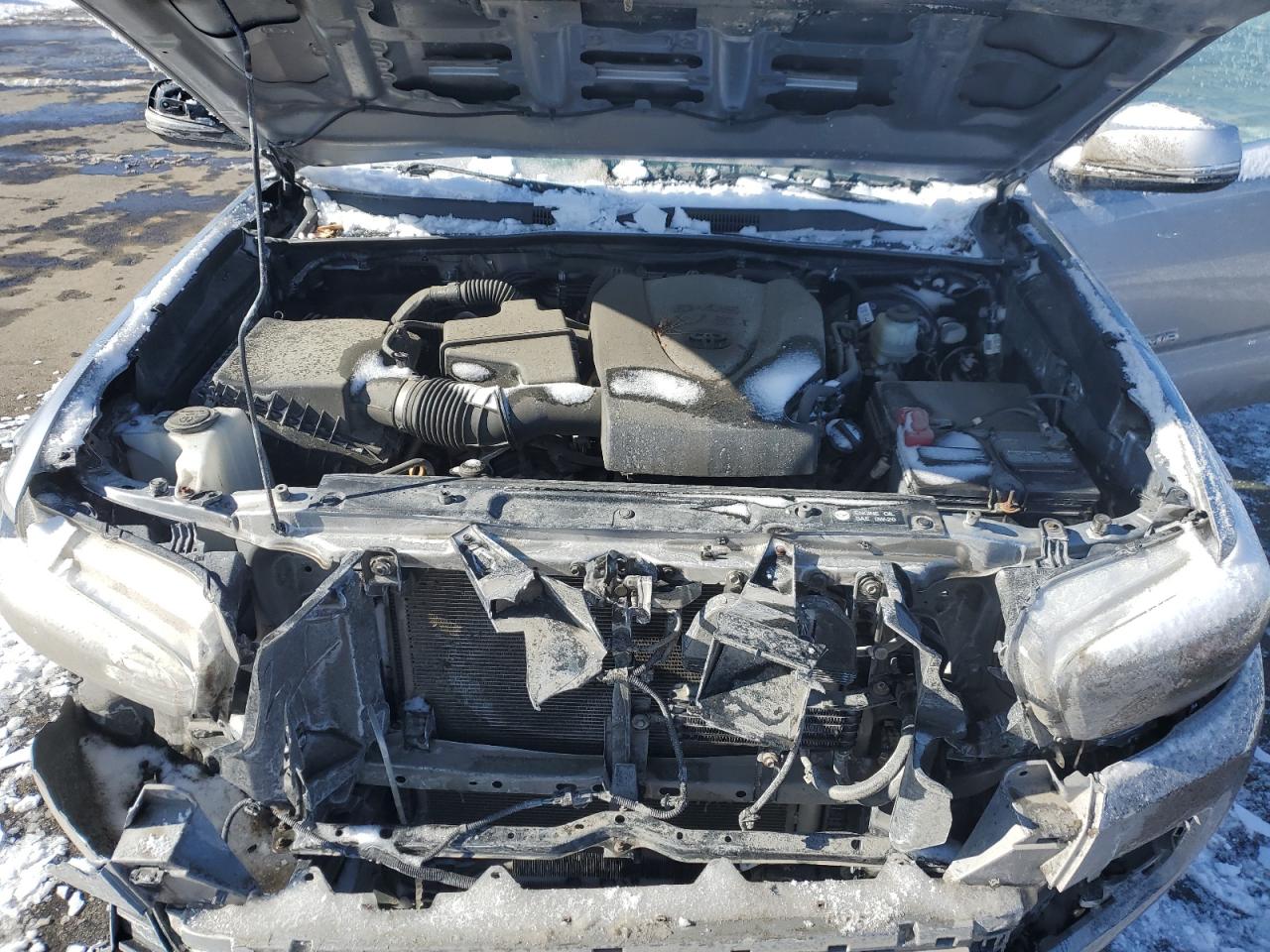 2018 Toyota Tacoma Access Cab VIN: 5TFSZ5AN2JX164266 Lot: 44937825