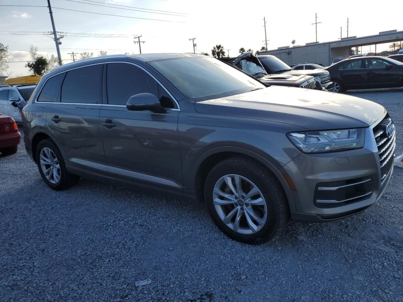 2018 Audi Q7 - Image 4
