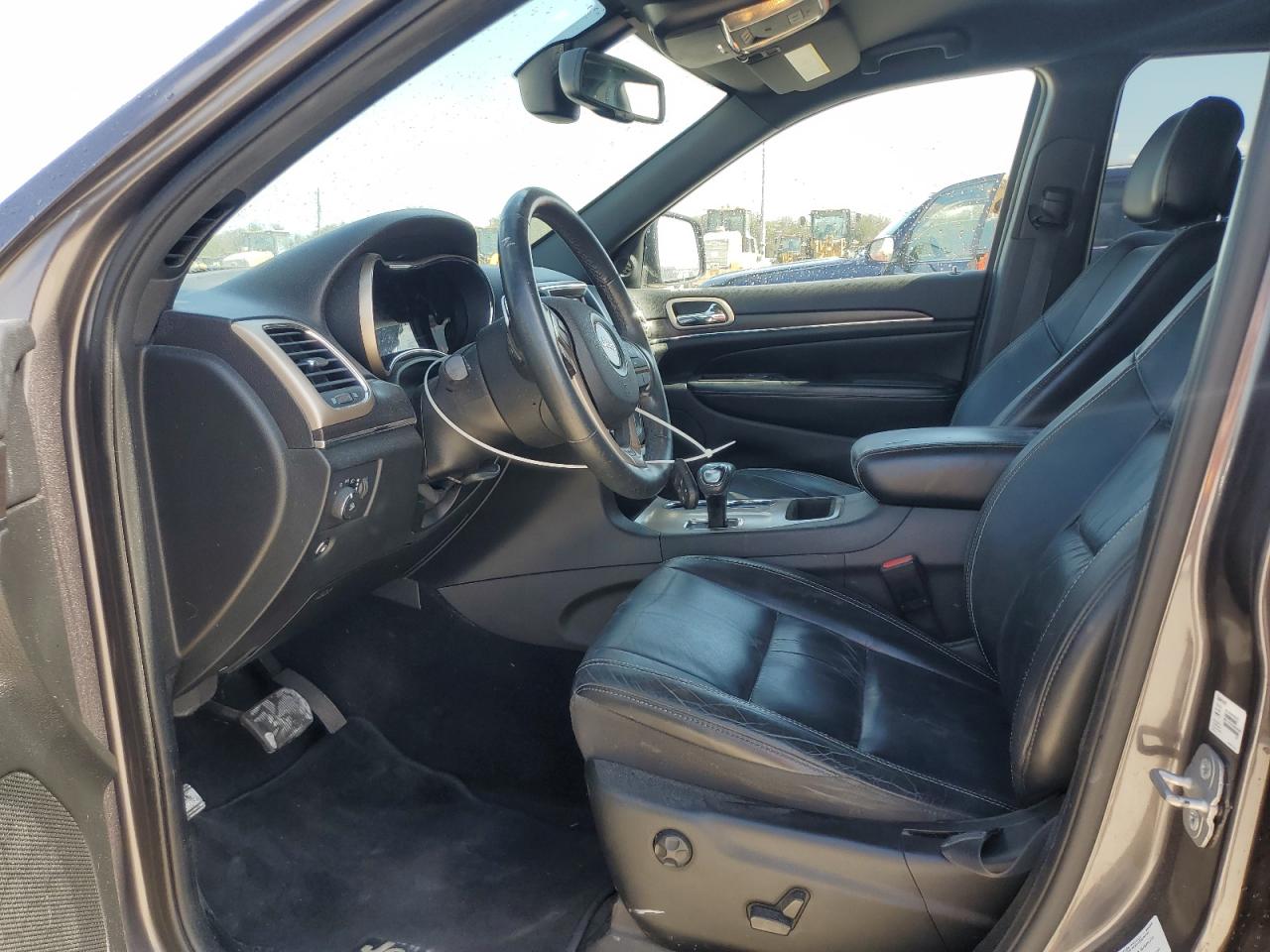 2014 Jeep Grand Cherokee - Image 7