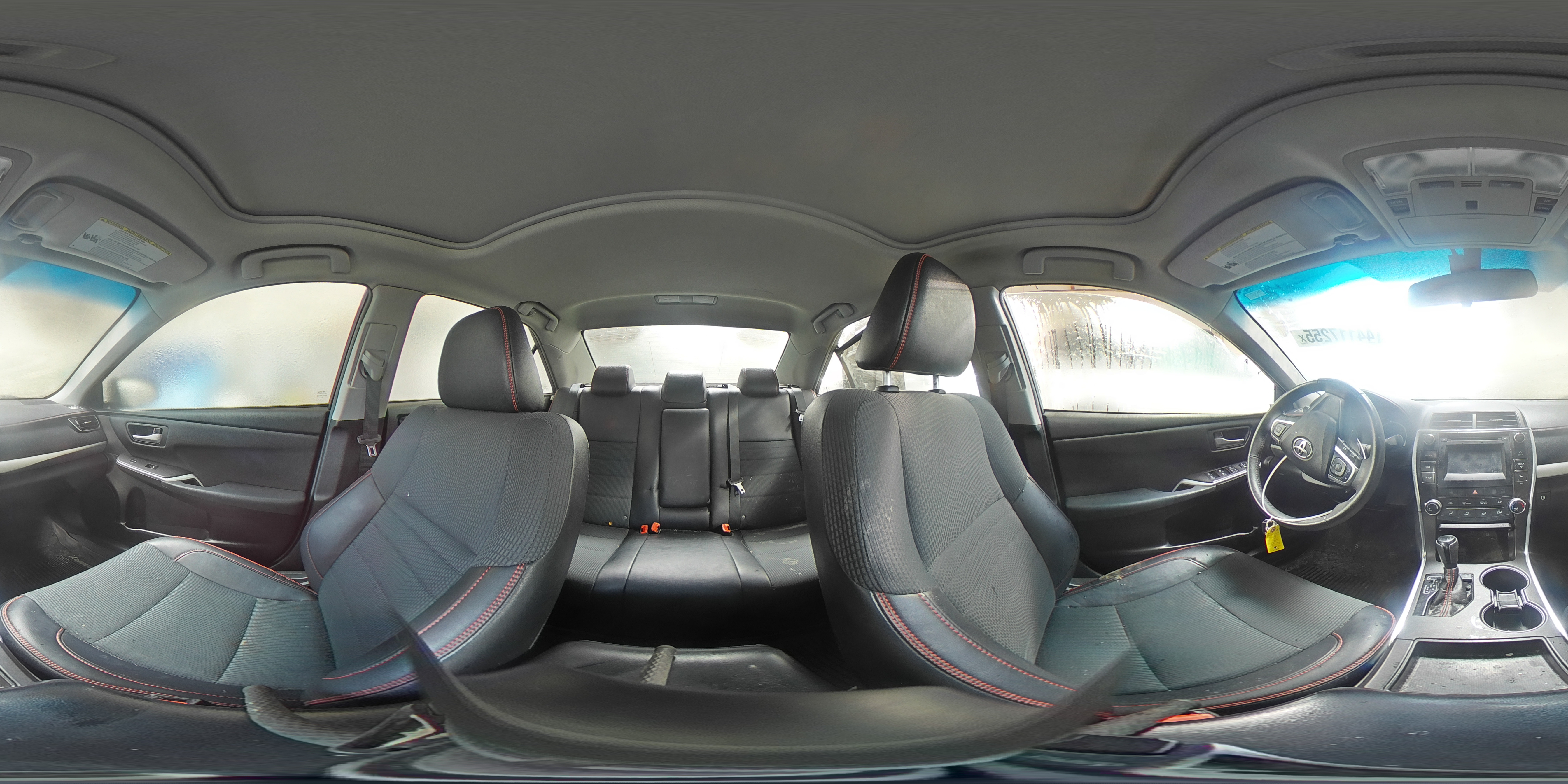 2017 Toyota Camry - Image 15