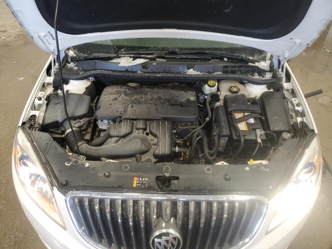 2012 Buick Verano - Image 11