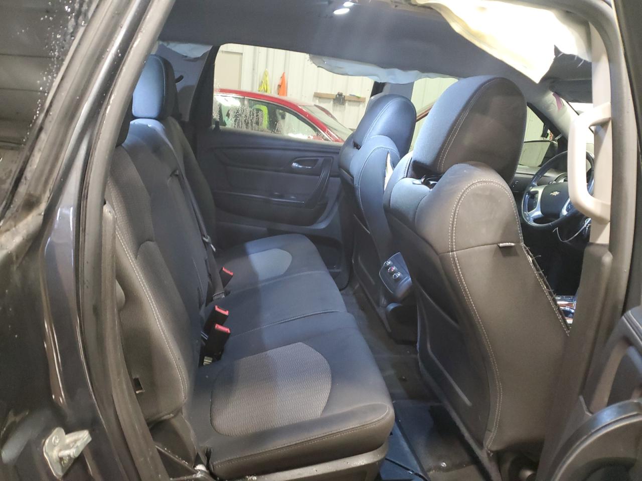 2013 Chevrolet Traverse - Image 11