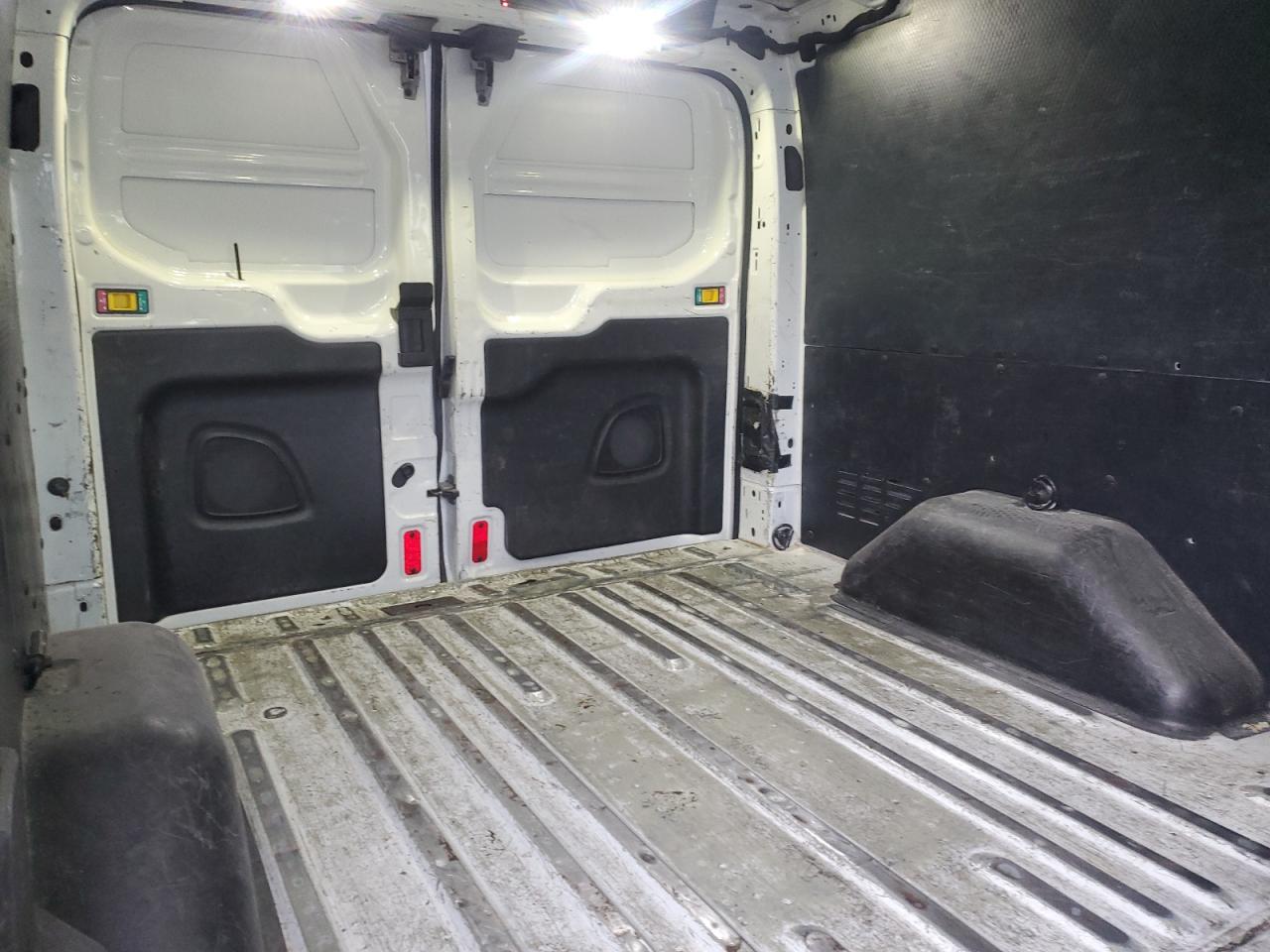 1FTYE1YM9JKA25907 FORD TRANSIT 2018