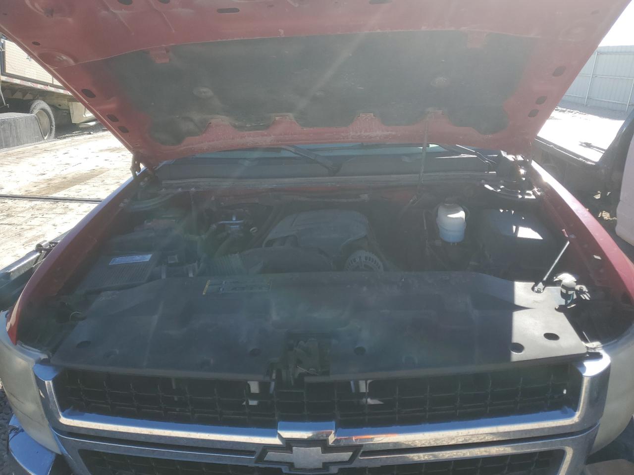 2007 Chevrolet Silverado - Image 13