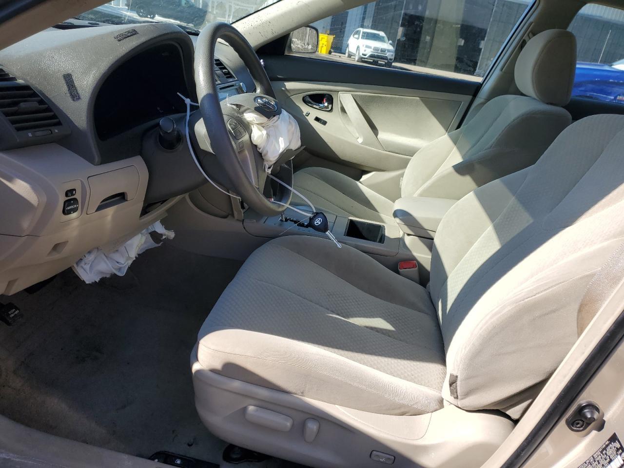 2009 Toyota Camry - Image 7