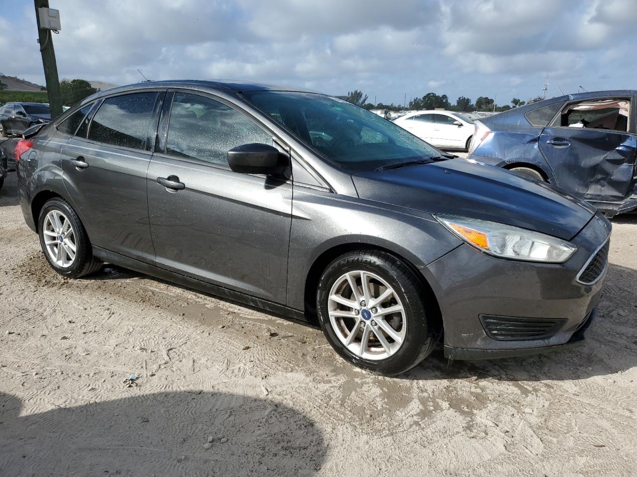 2018 Ford Focus - Image 4