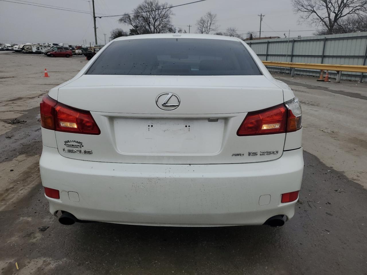 2007 Lexus IS - Image 6