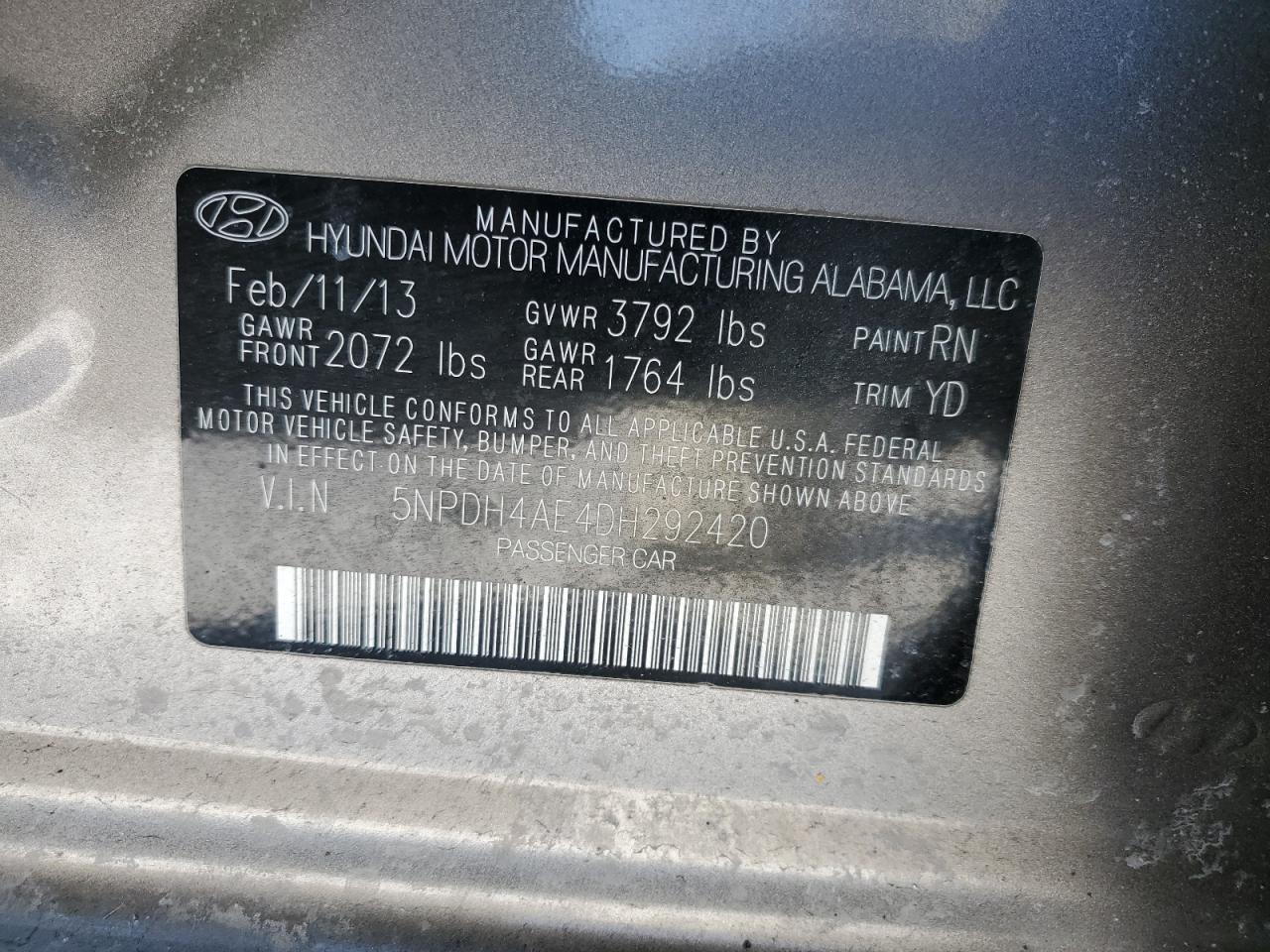 2013 Hyundai Elantra - Image 13