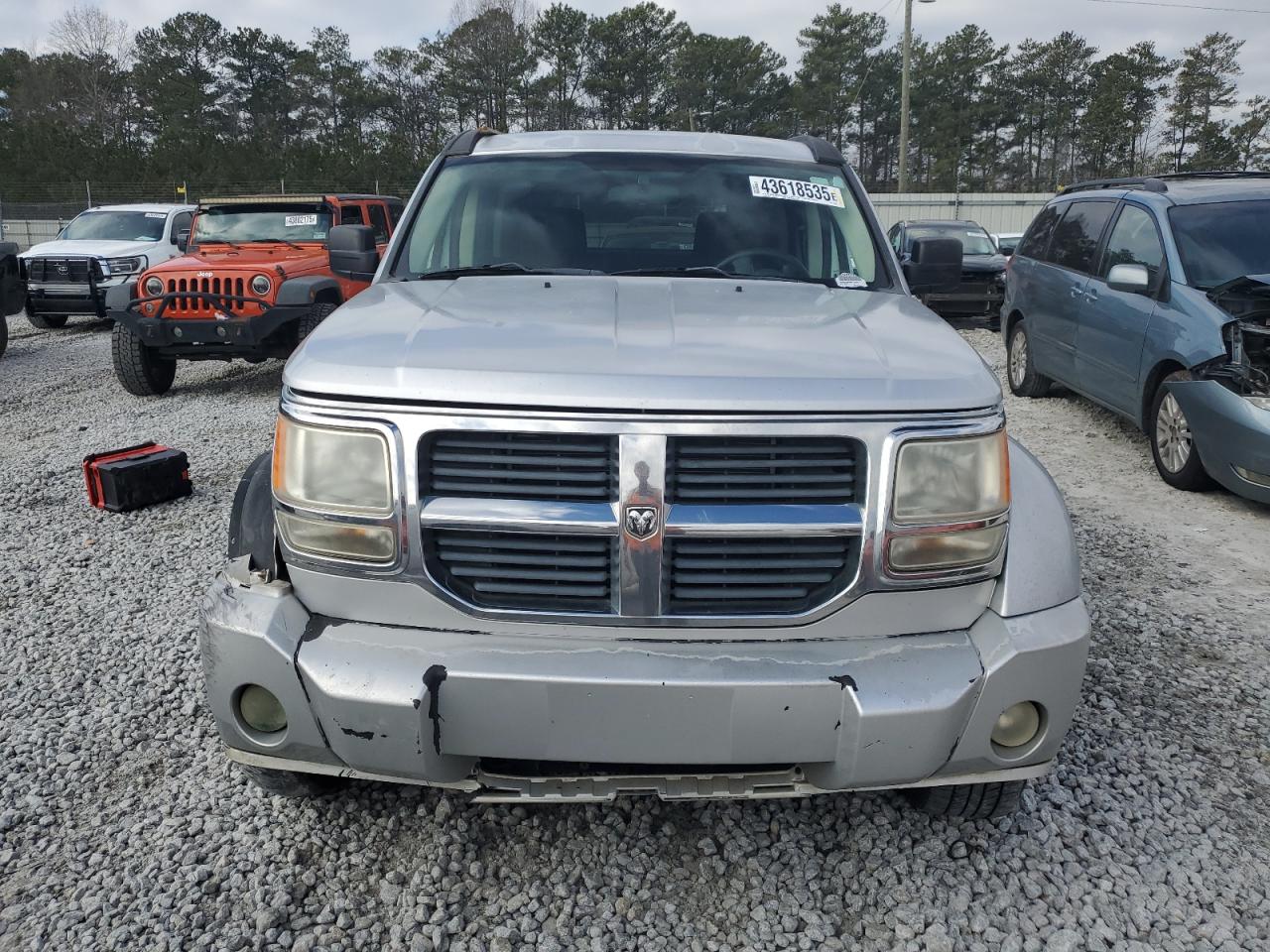 2008 Dodge Nitro - Image 5