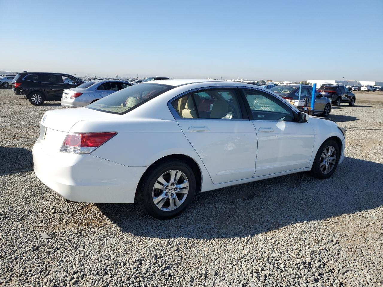 2009 Honda Accord - Image 3