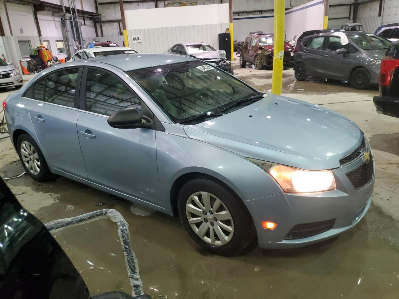 2011 Chevrolet Cruze - Image 4
