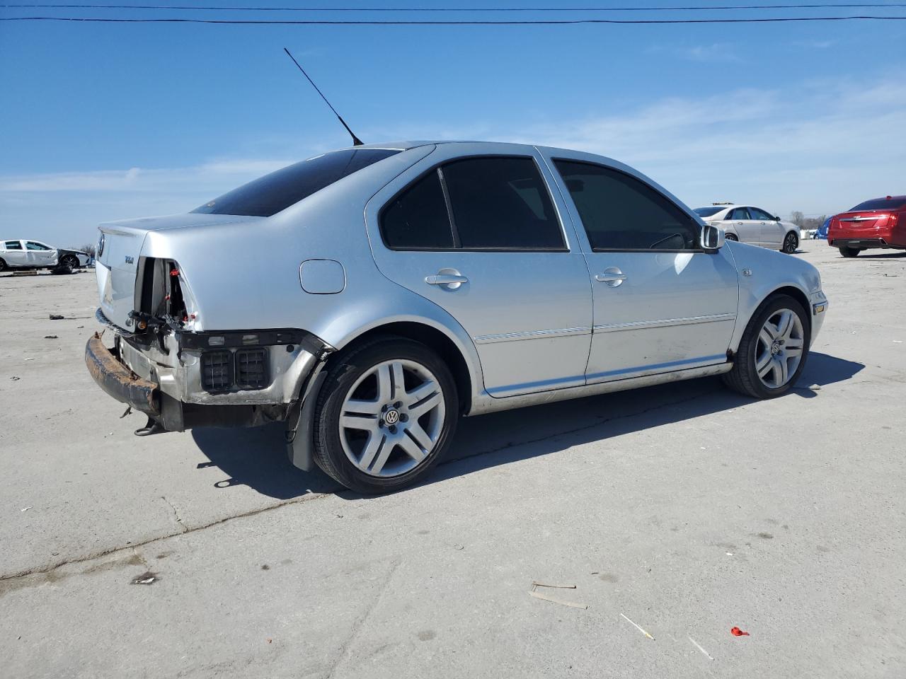 2004 Volkswagen Jetta - Image 3
