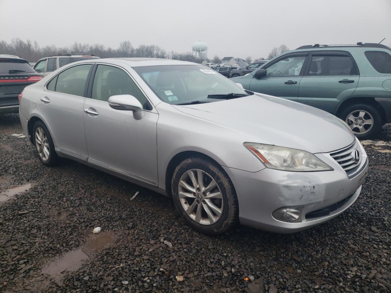 2012 Lexus ES - Image 4