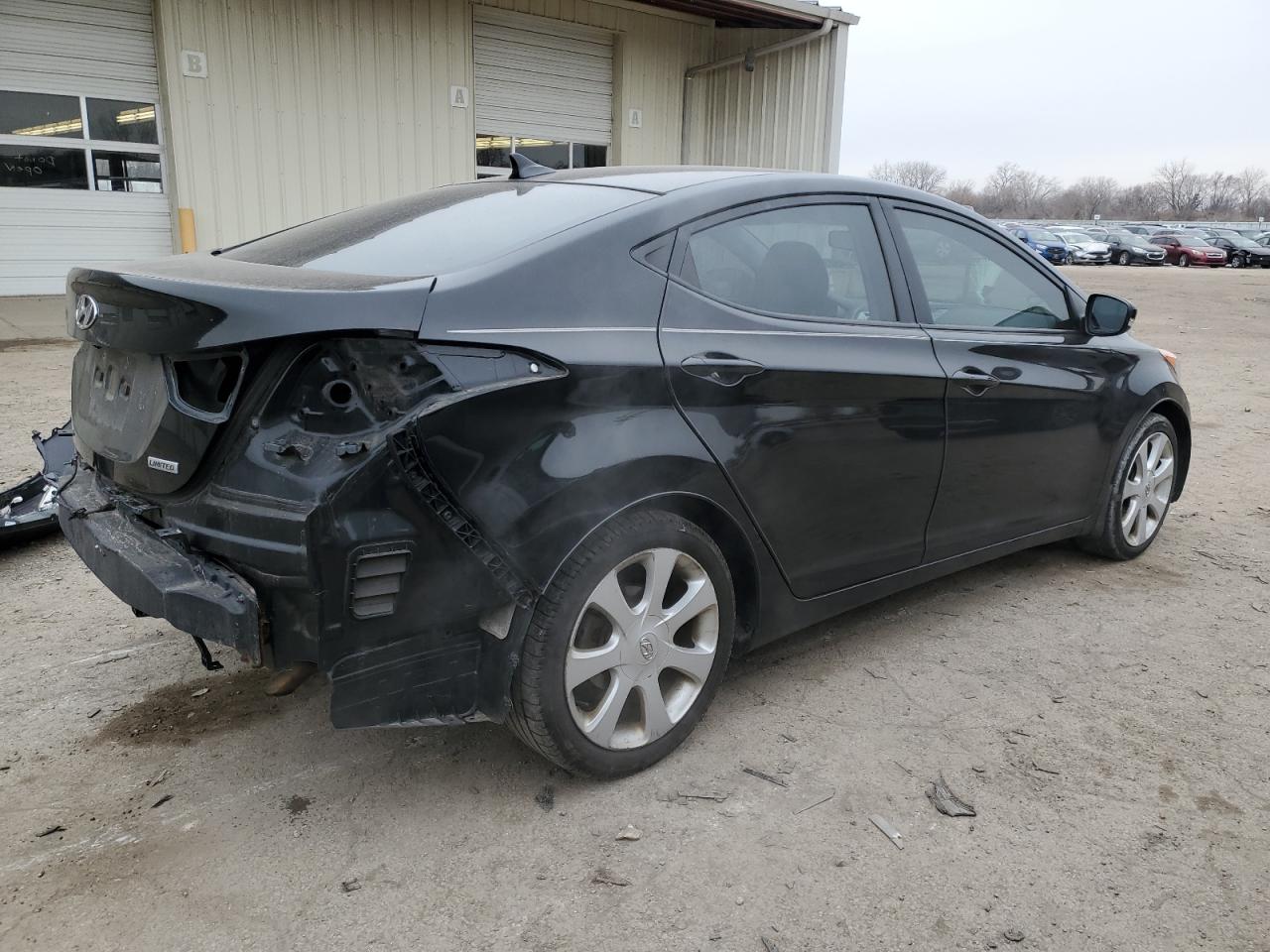 2012 Hyundai Elantra - Image 3