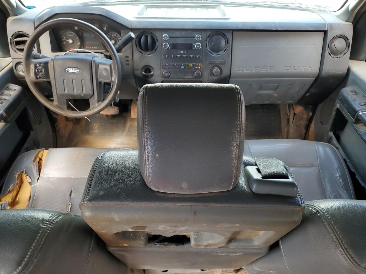 2013 Ford F450 - Image 8