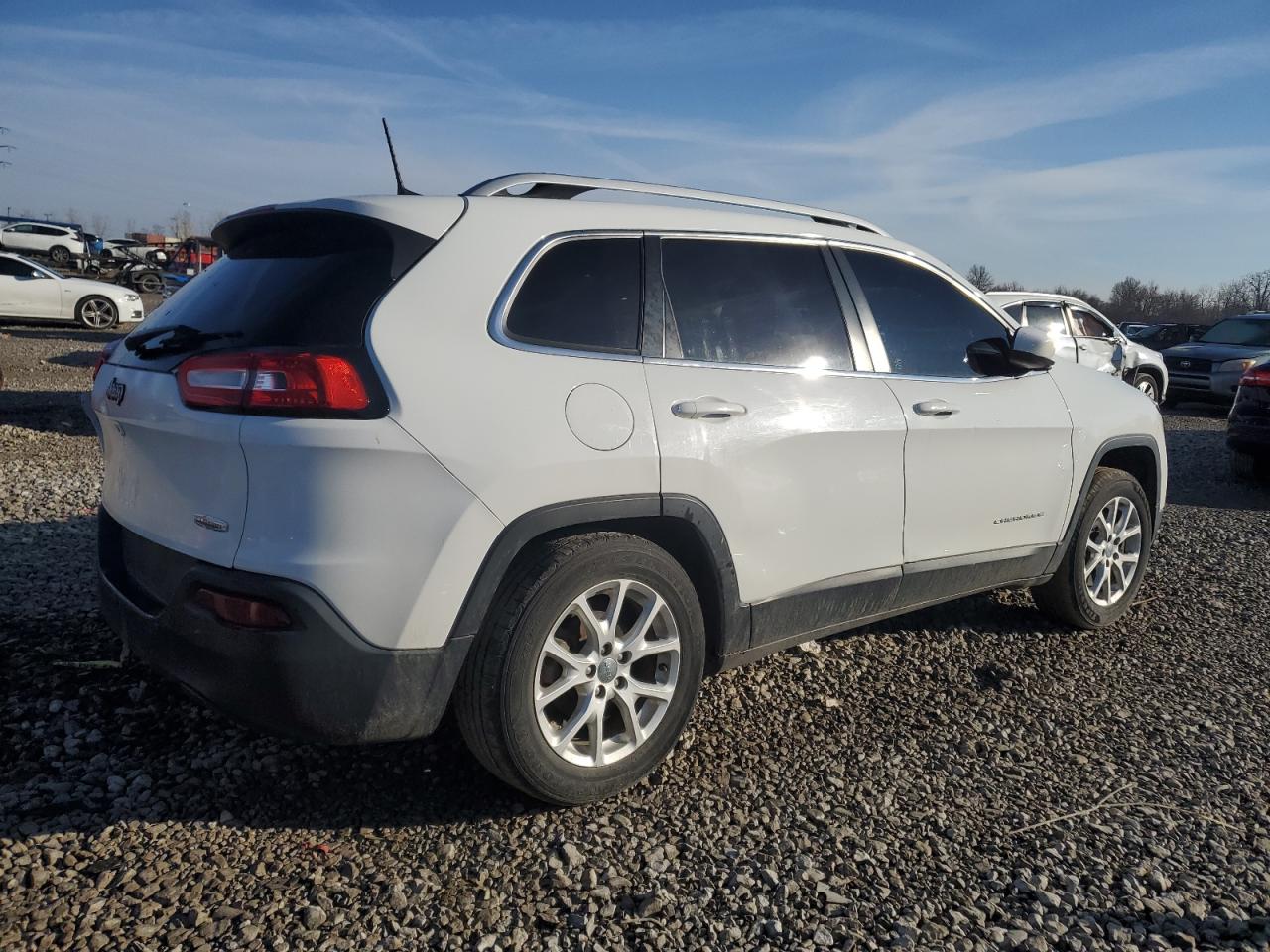 2016 Jeep Grand Cherokee - Image 3