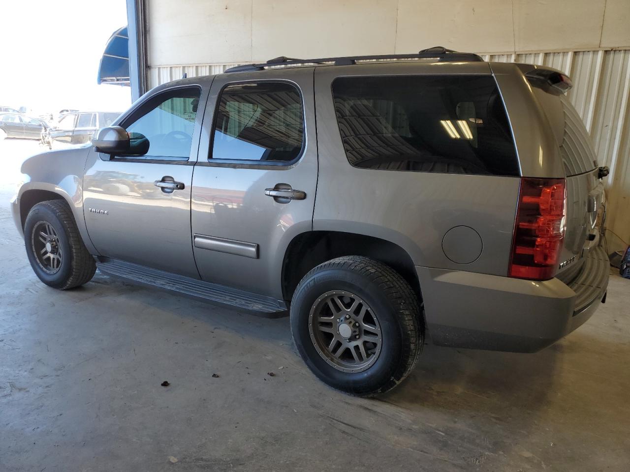 2012 Chevrolet Tahoe - Image 2