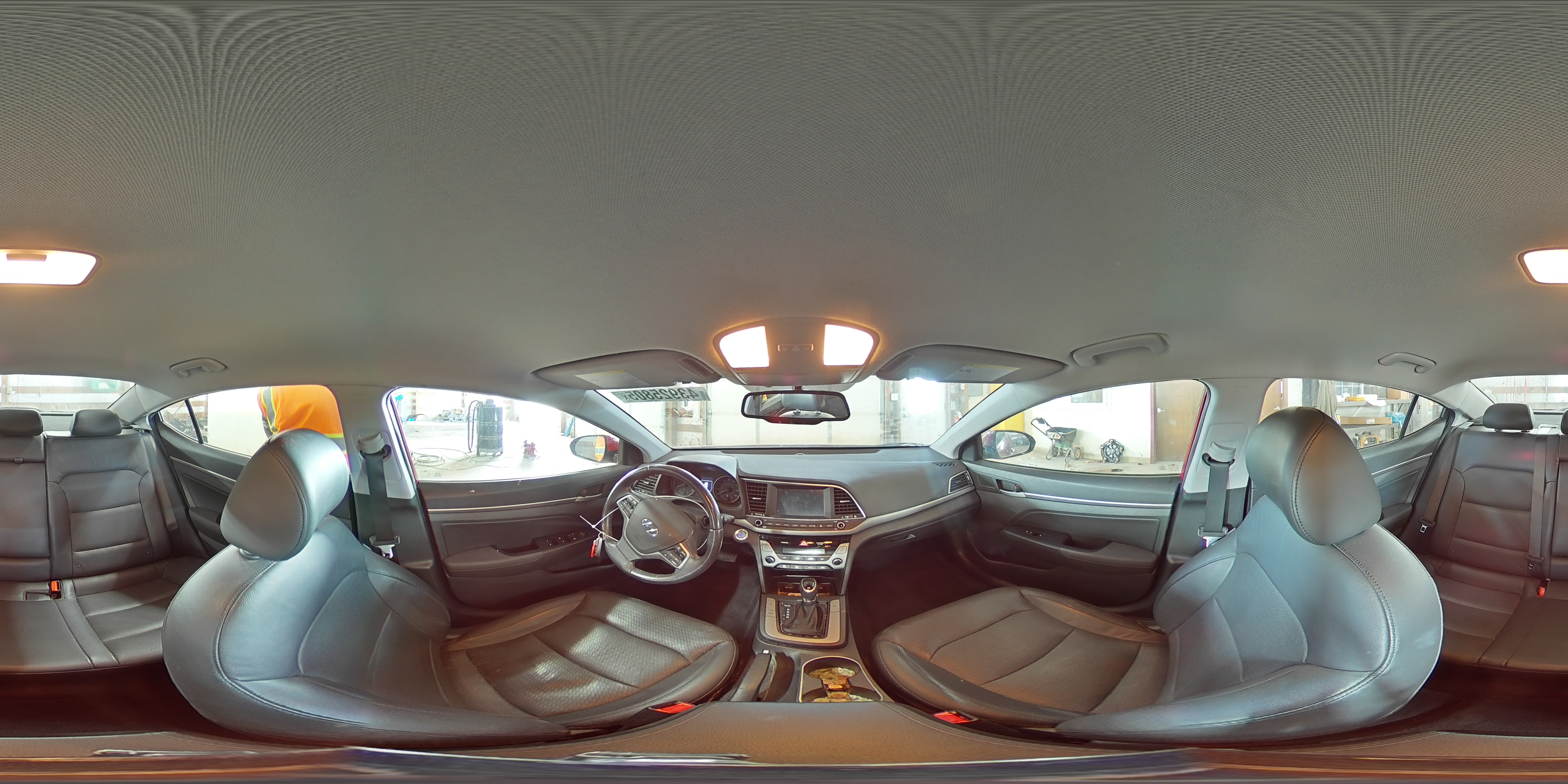2017 Hyundai Elantra - Image 14