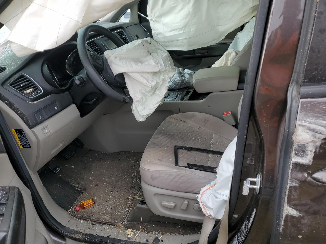 kndmb5c10g6151540 KNDMB5C10G6151540 2016 Kia Sedona Lx