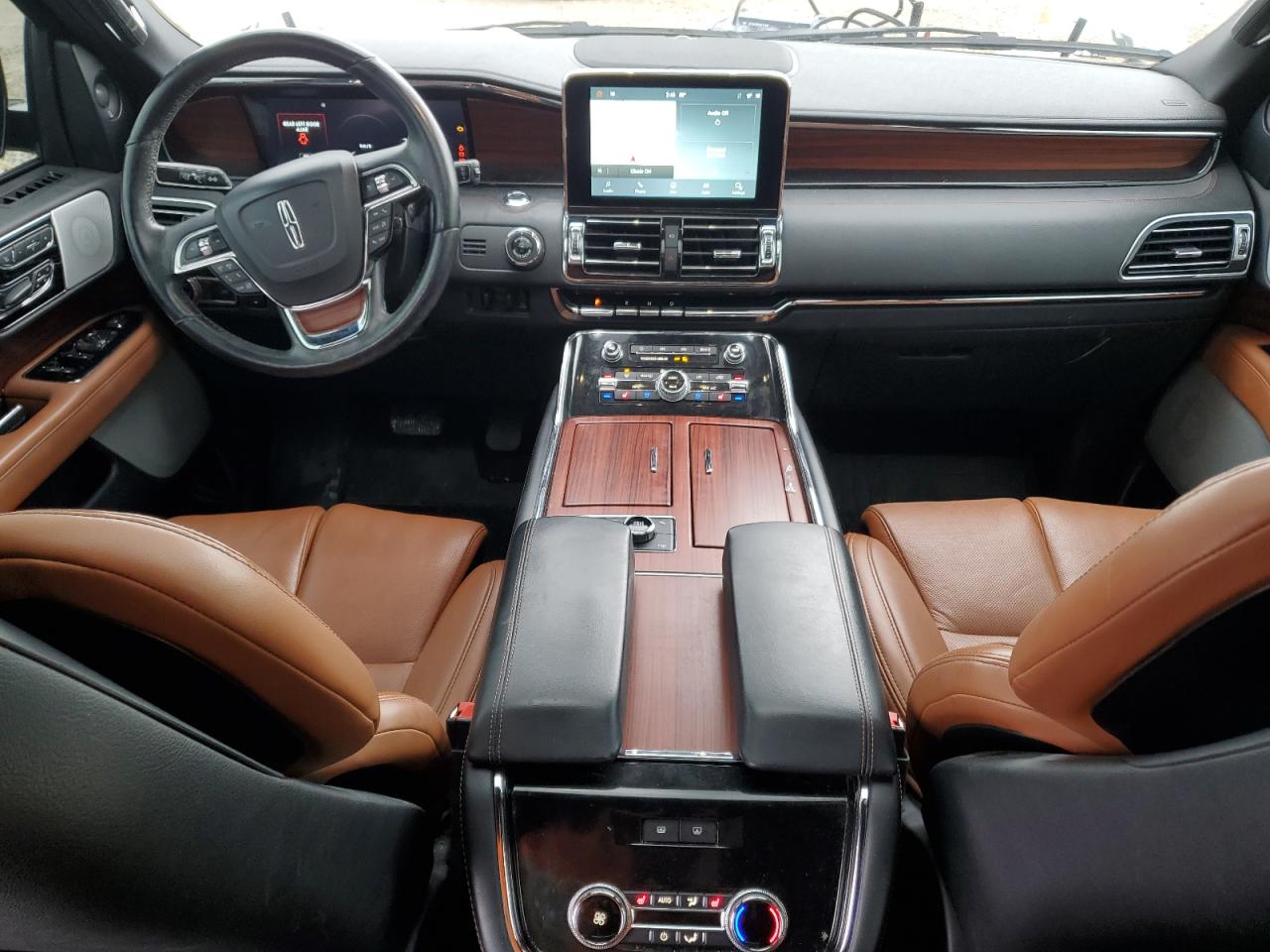 2021 Lincoln Navigator - Image 8