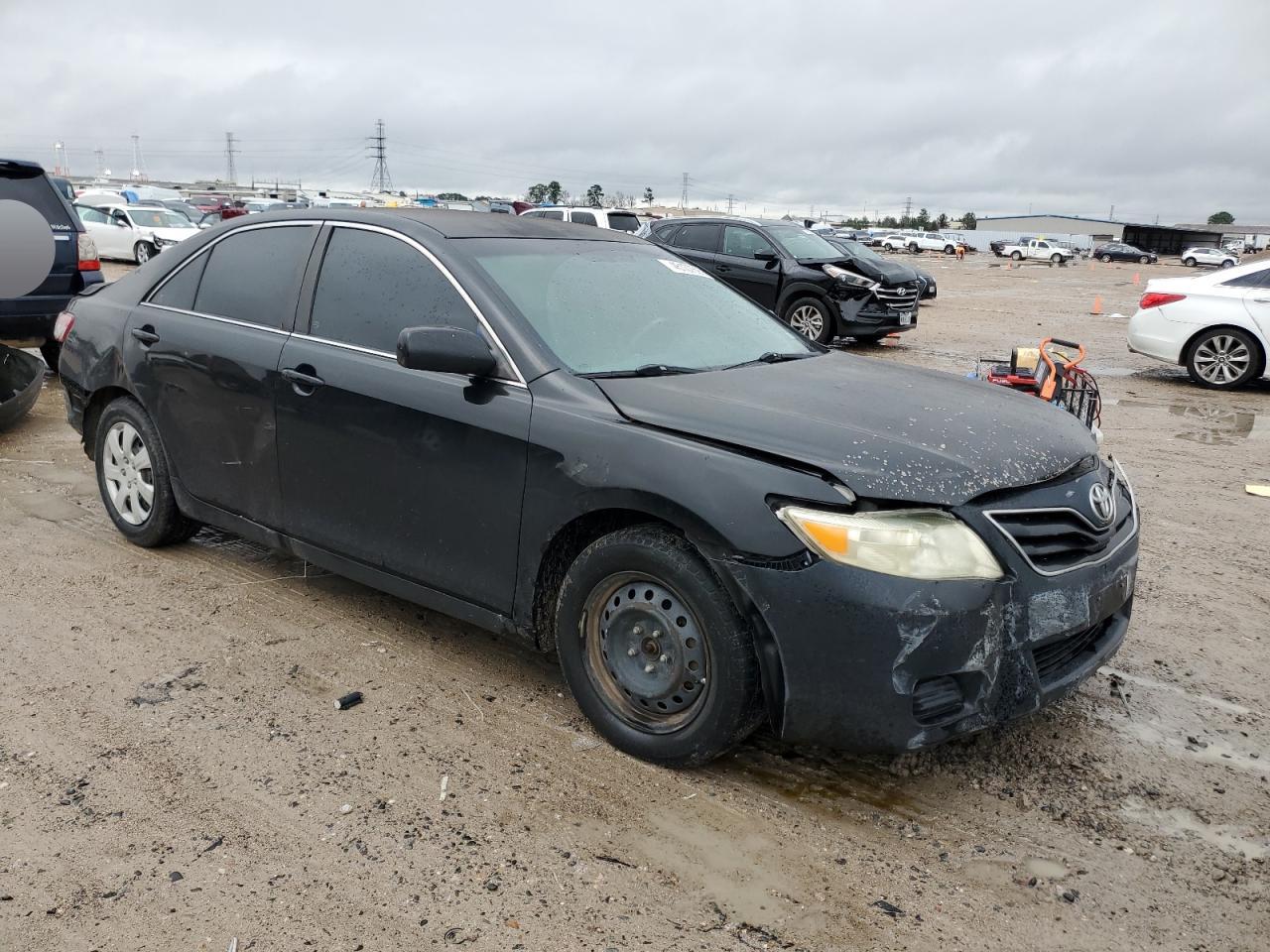 2011 Toyota Camry - Image 4