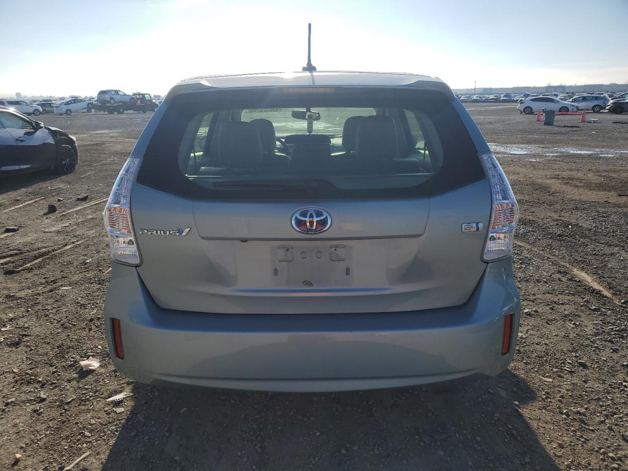2014 Toyota Prius - Image 6