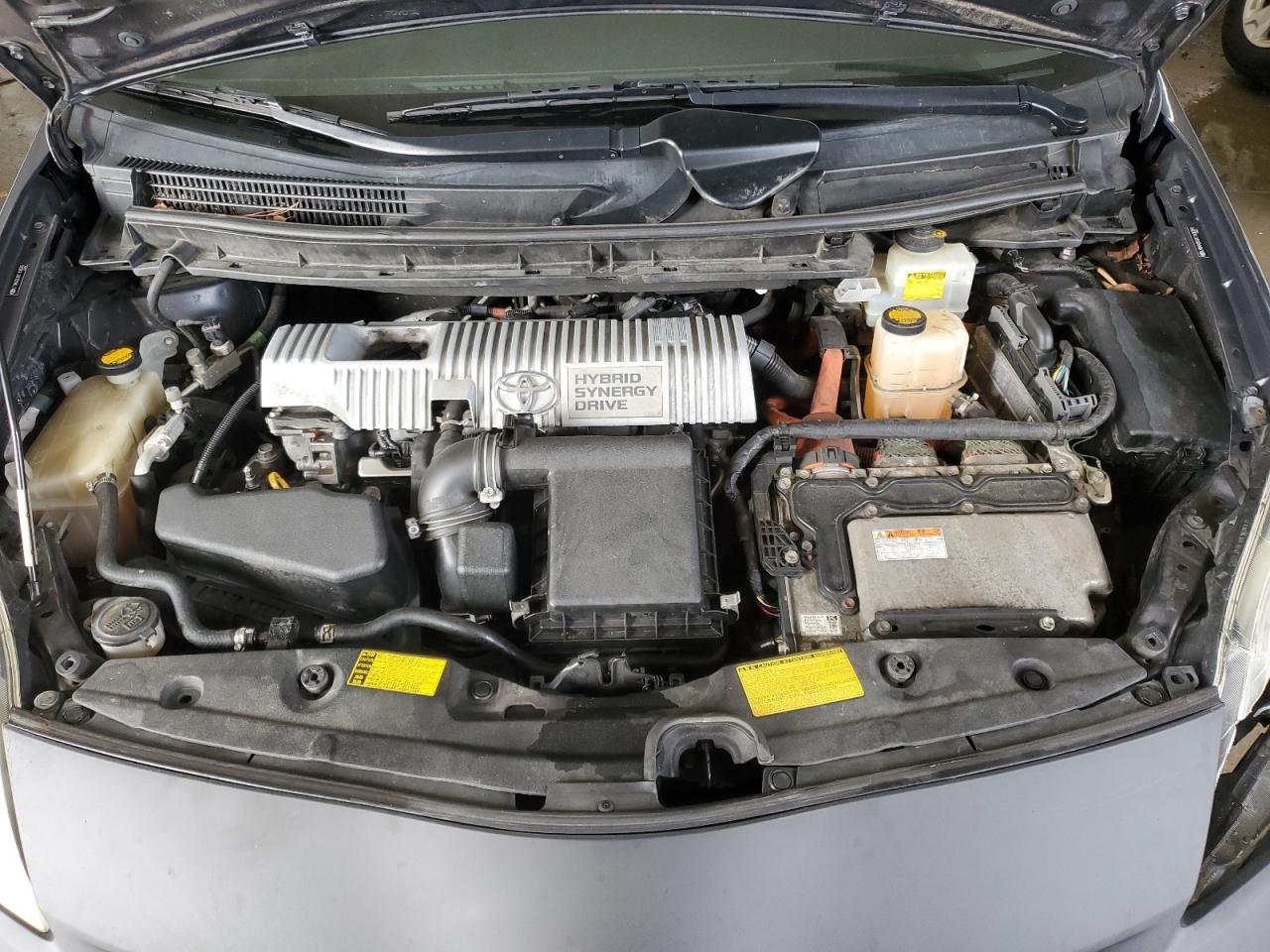 2012 Toyota Prius - Image 11