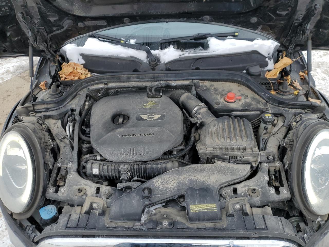 2015 MINI Cooper - Image 11