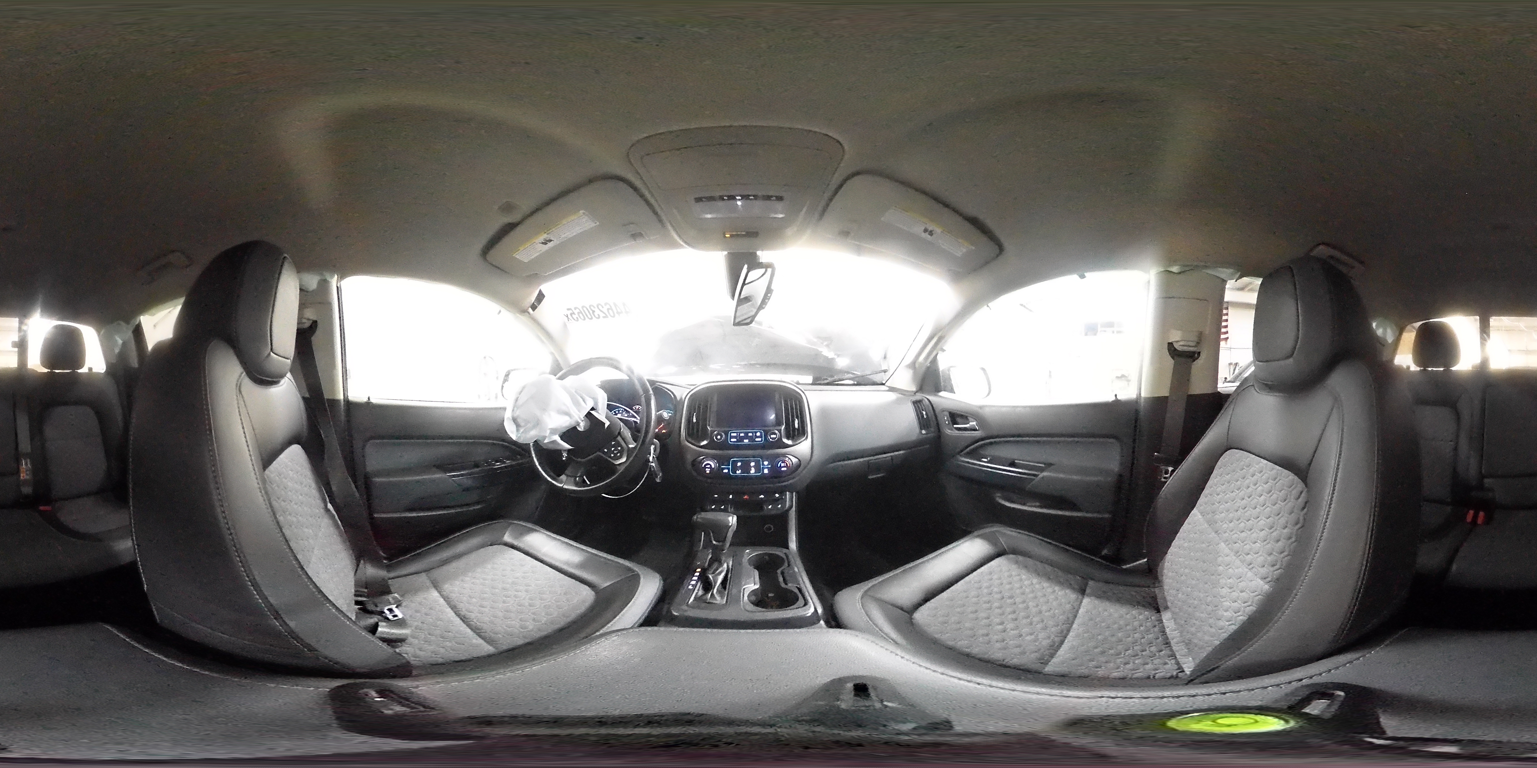 2018 Chevrolet Colorado - Image 13