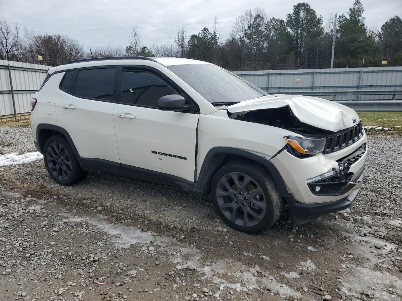 2021 Jeep Compass - Image 4