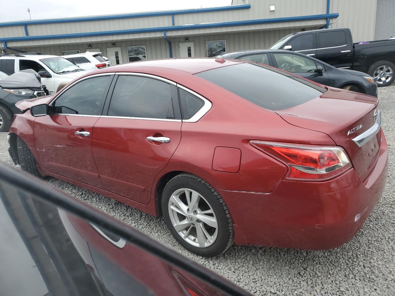 2013 Nissan Altima - Image 2