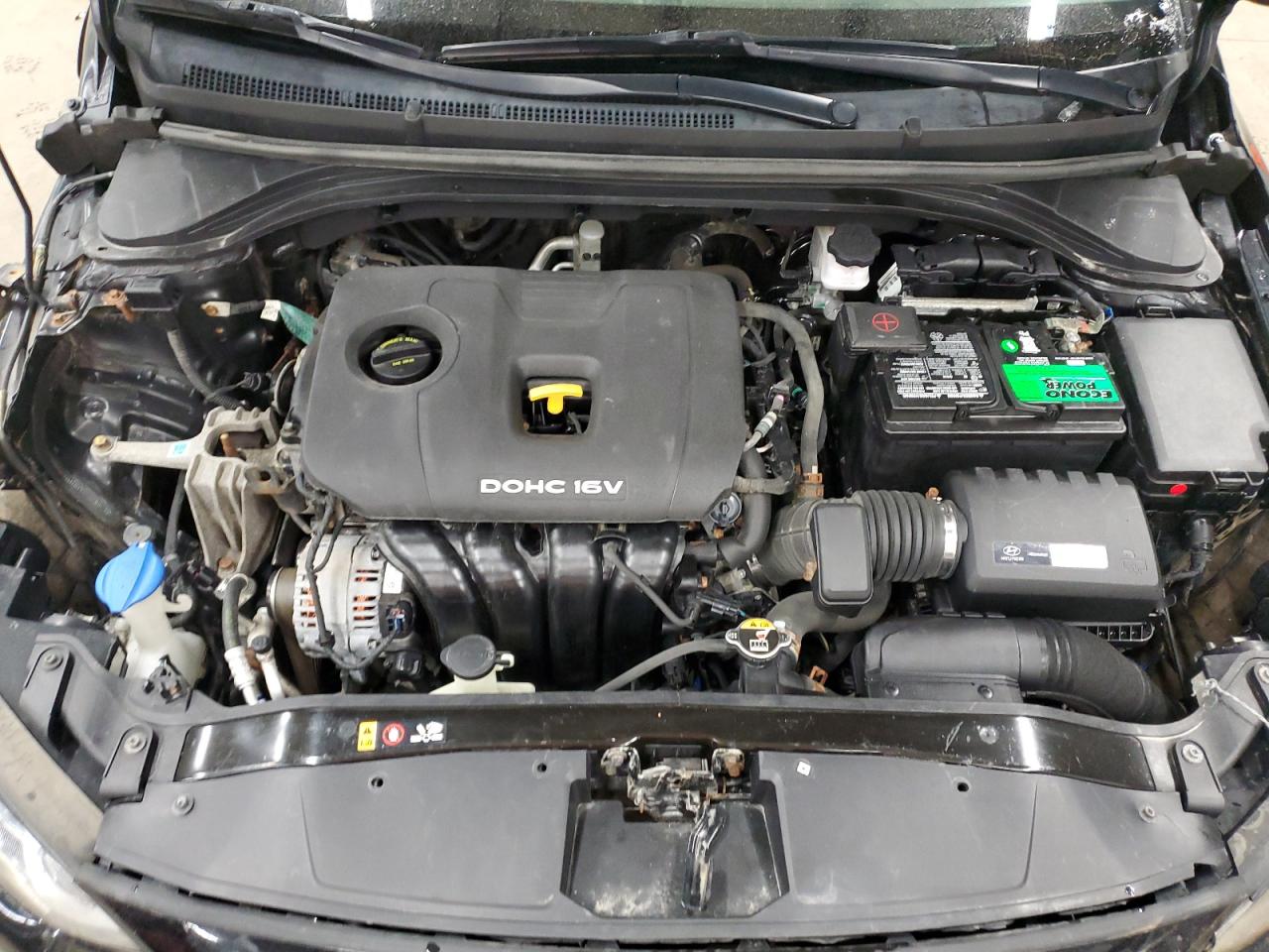 2018 Hyundai Elantra - Image 11