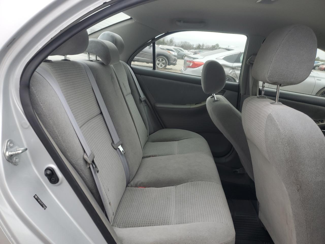 2007 Toyota Corolla - Image 10