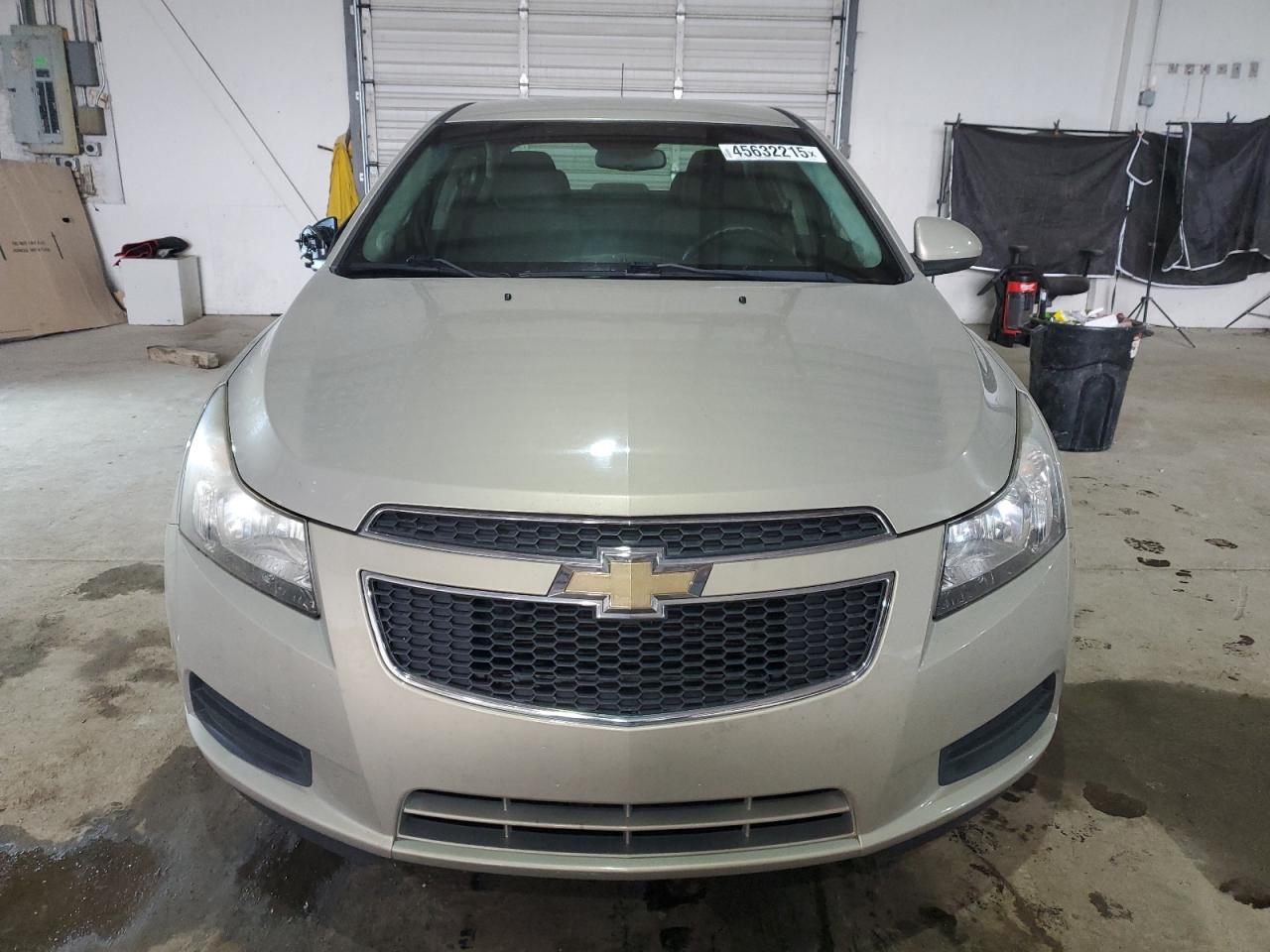 2012 Chevrolet Cruze - Image 5