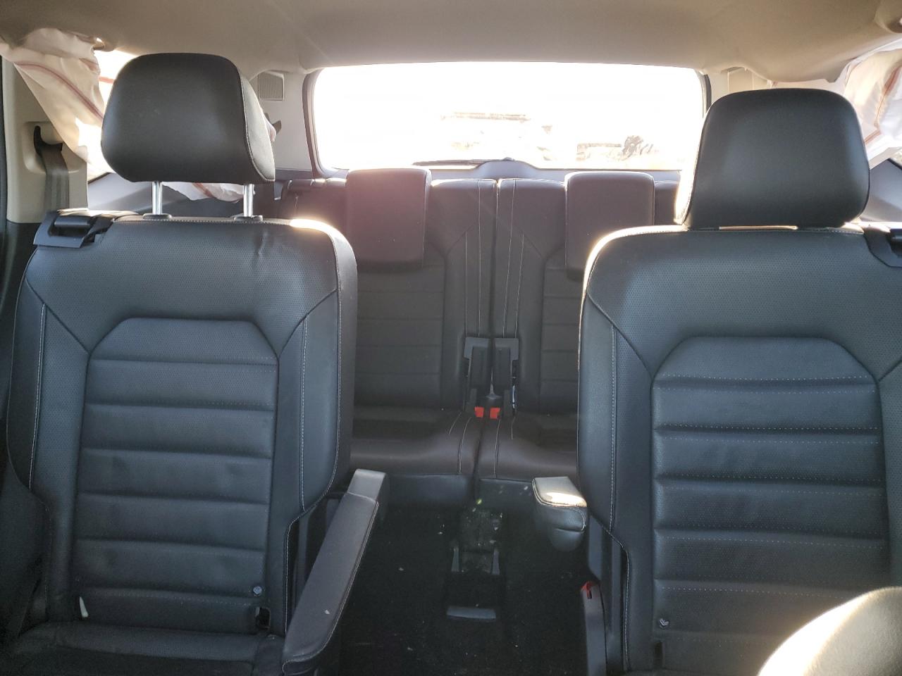 2021 Volkswagen Atlas - Image 10