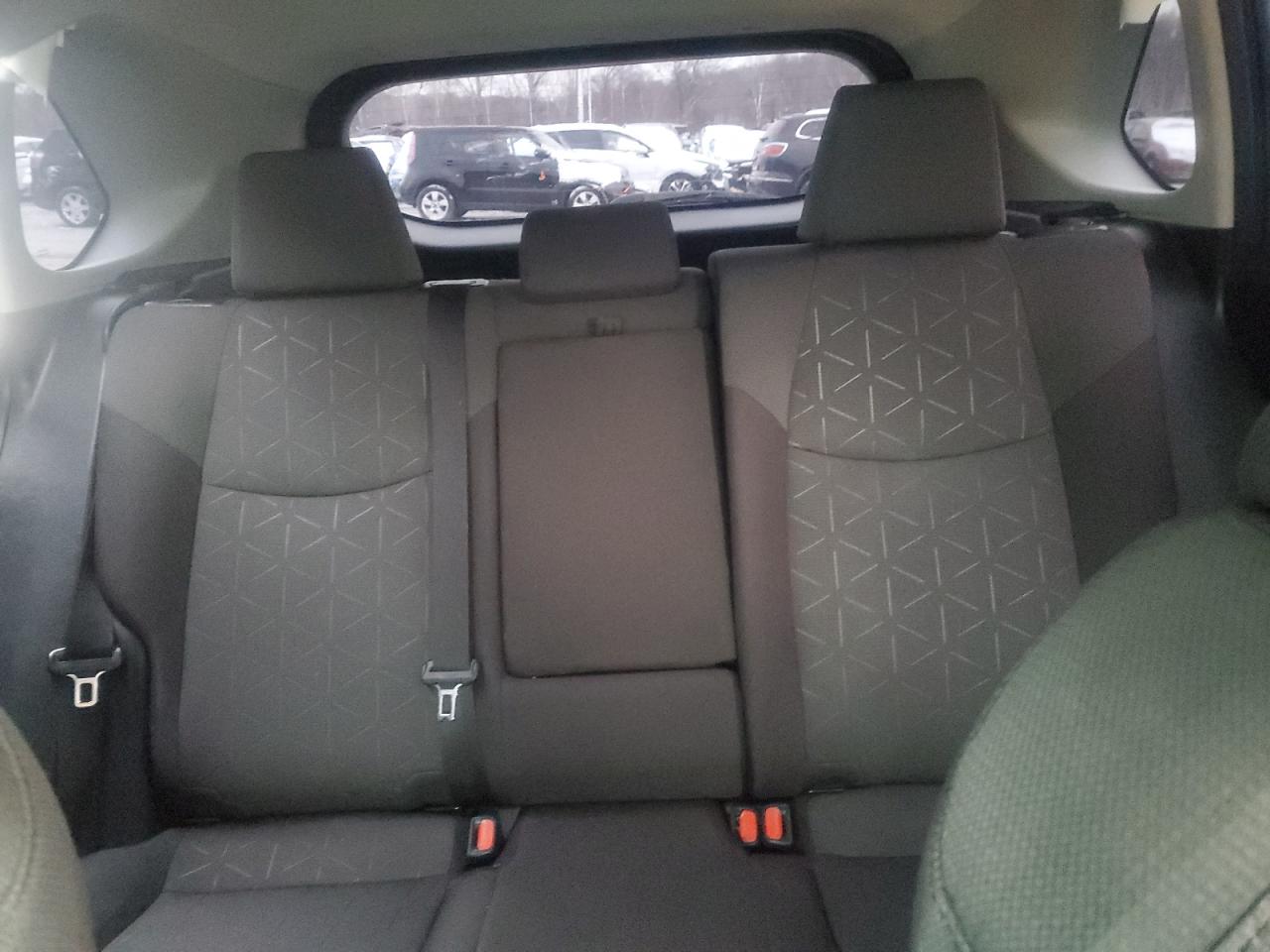 2020 Toyota RAV 4 - Image 10