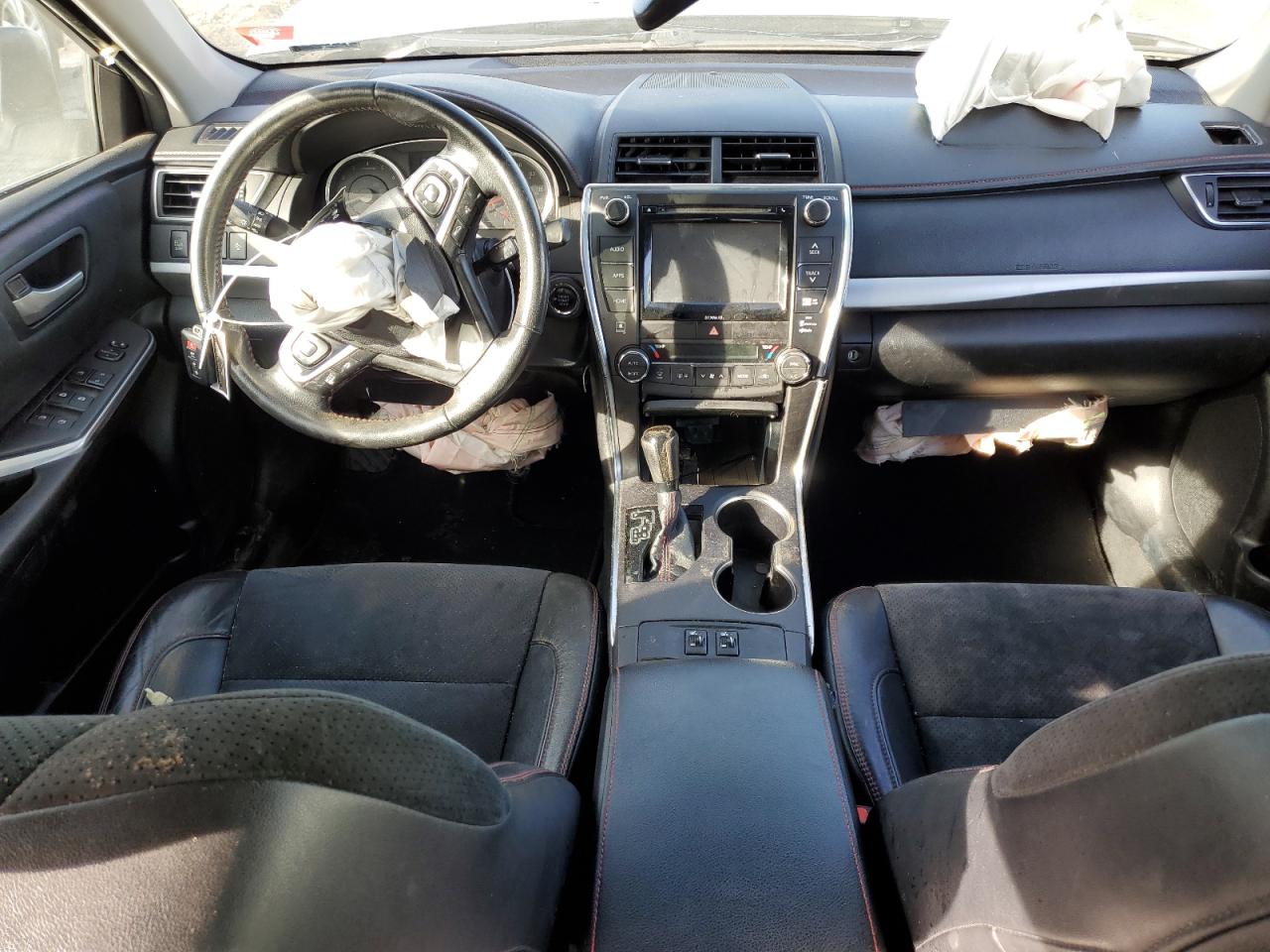 2016 Toyota Camry - Image 8